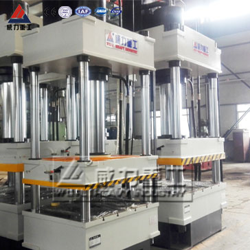 三梁四柱液壓機模具價格是多少?