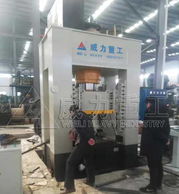 伺服快速鍛造液壓機