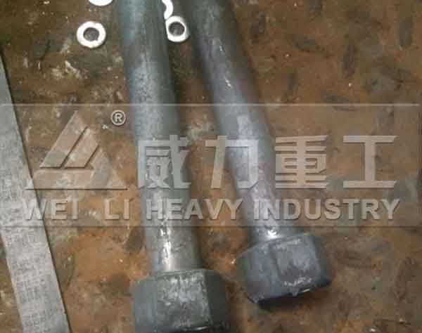 630噸熱鐓機熱壓成型的框架式液壓機