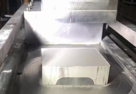 壓制成型的匣缽產品