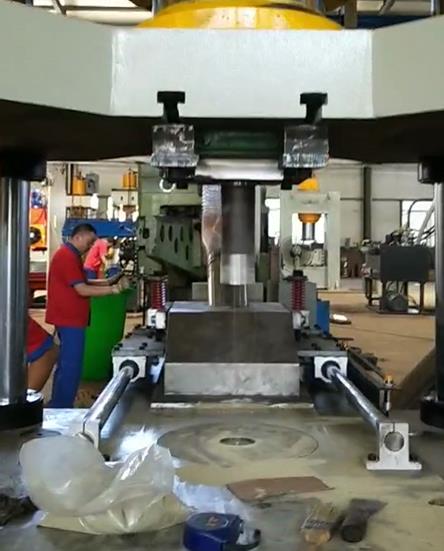 陶瓷粉末快速成型機使用現場